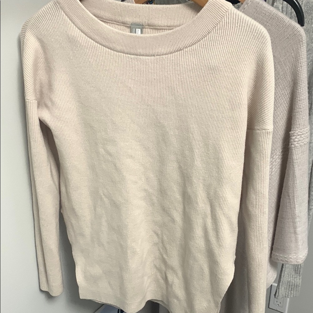 Women's FWD Friday Cream Sweater - brand new, no tags